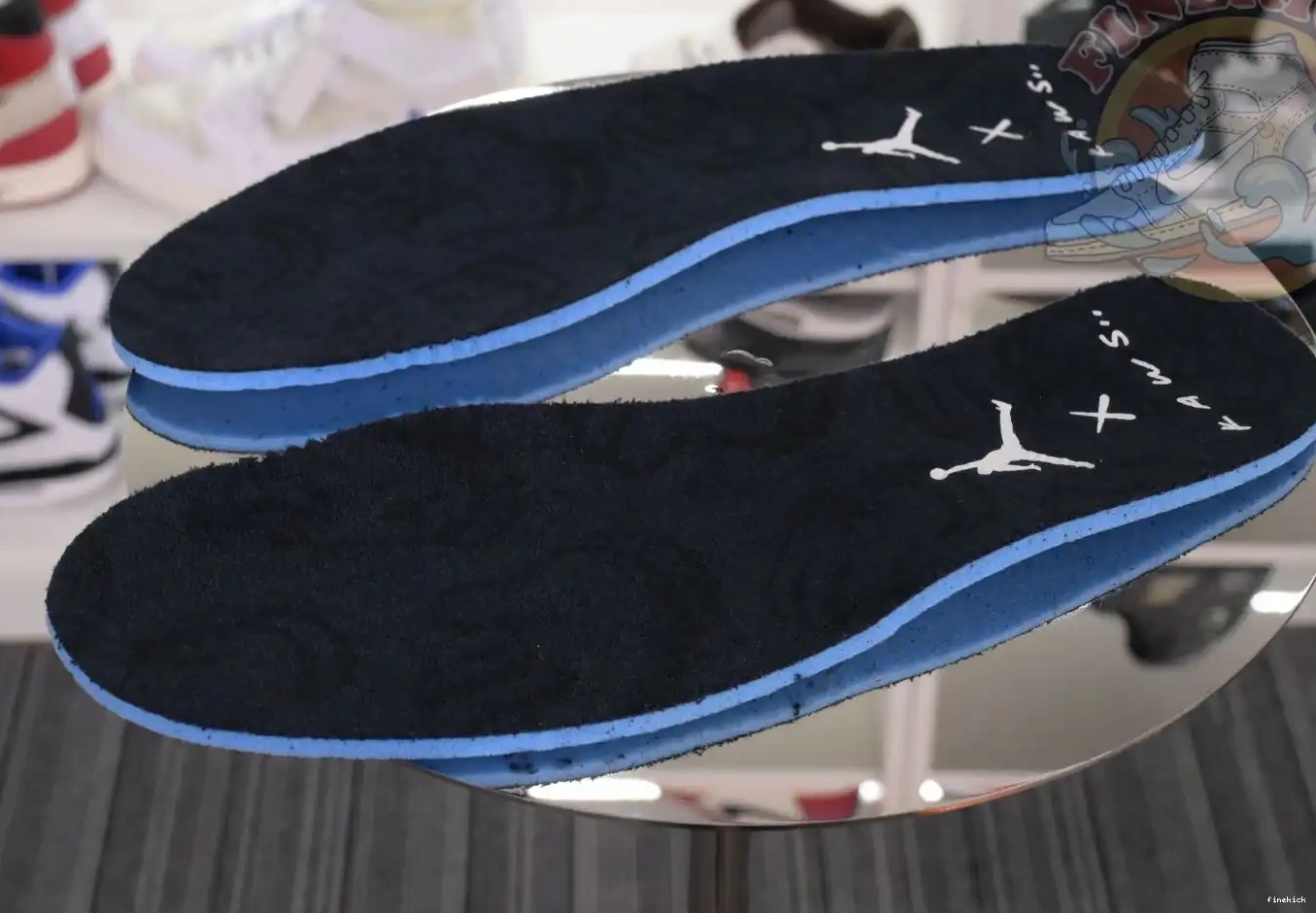 Jordan Jordan 4 Air kaws black 0705